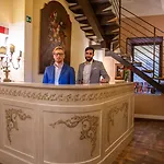 Galileo 2000 Bed and breakfast