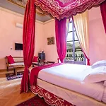 Galileo 2000 Bed and breakfast