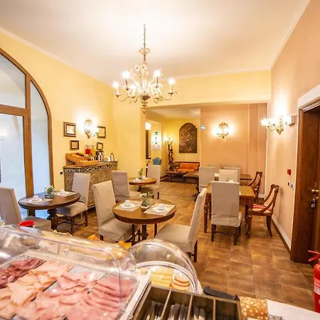 Panzió Galileo 2000 4*